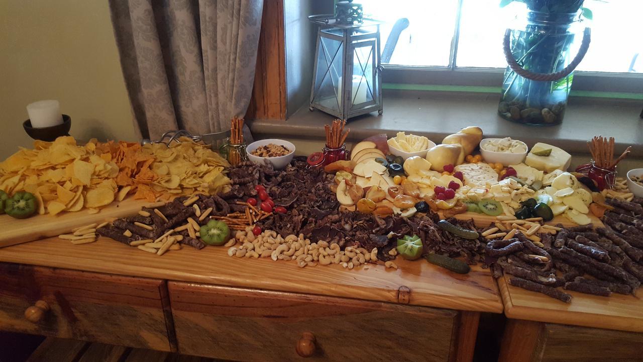 Отель Imla Guest Farm Фиксбург Экстерьер фото